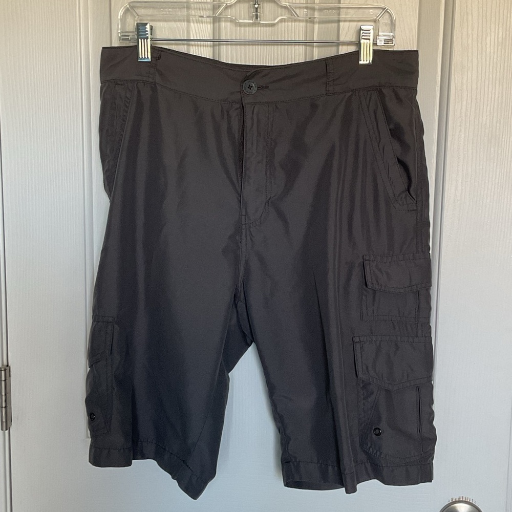 Men's Classic Gray Cargo Shorts